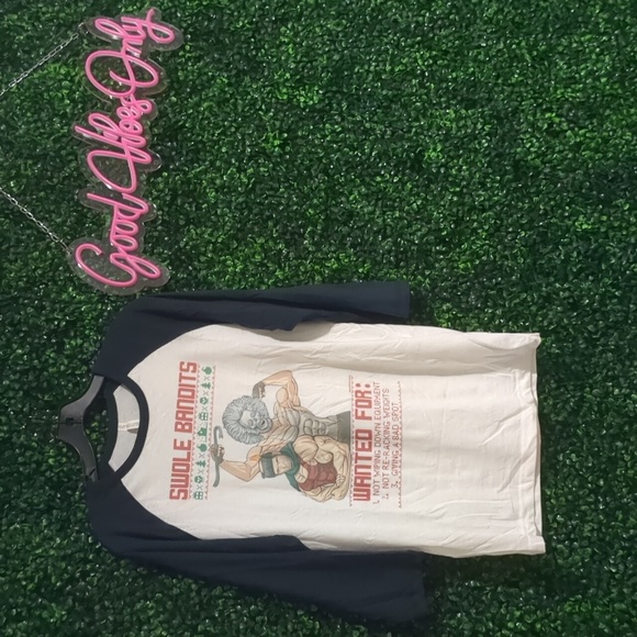 New Home Alone Wet Bandits Raglan Gym Shirt Christmas Medium - Picture 3 of 4